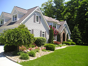 Landscapers and Lawncare Services in Hollywood, SC